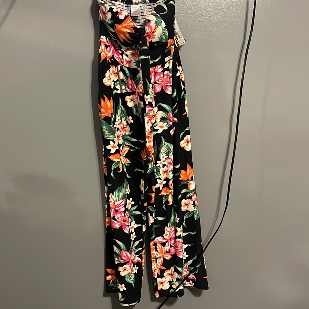 Jumpsuit, never worn, size small